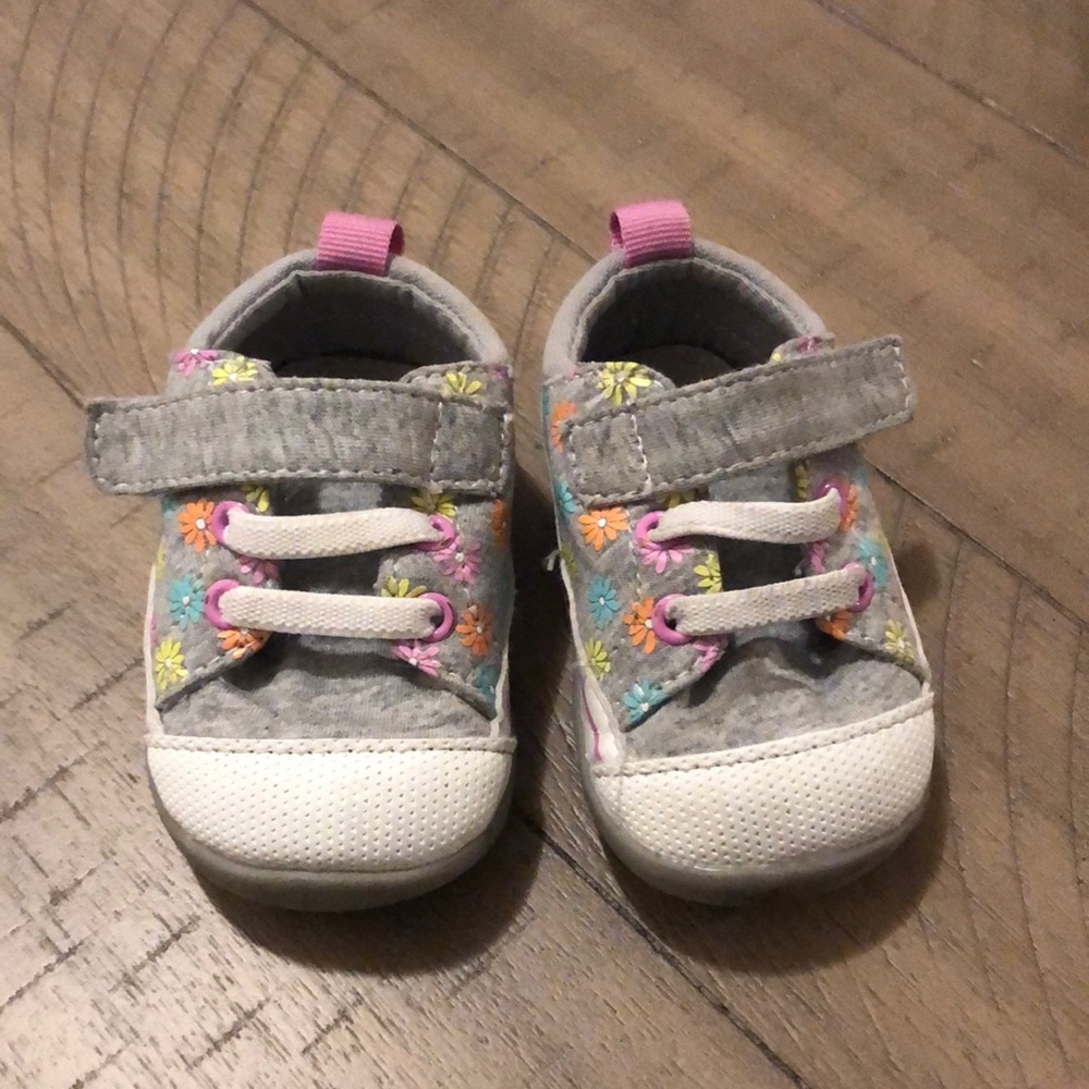 See Kai Run Stevie First Walker Daisies Lightweight Tennis Shoes